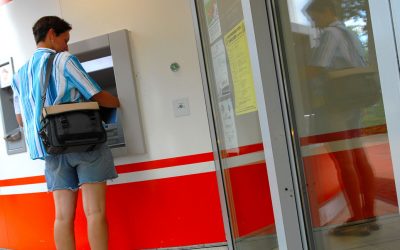 Small businesses are hurting as a result of bank branch closures